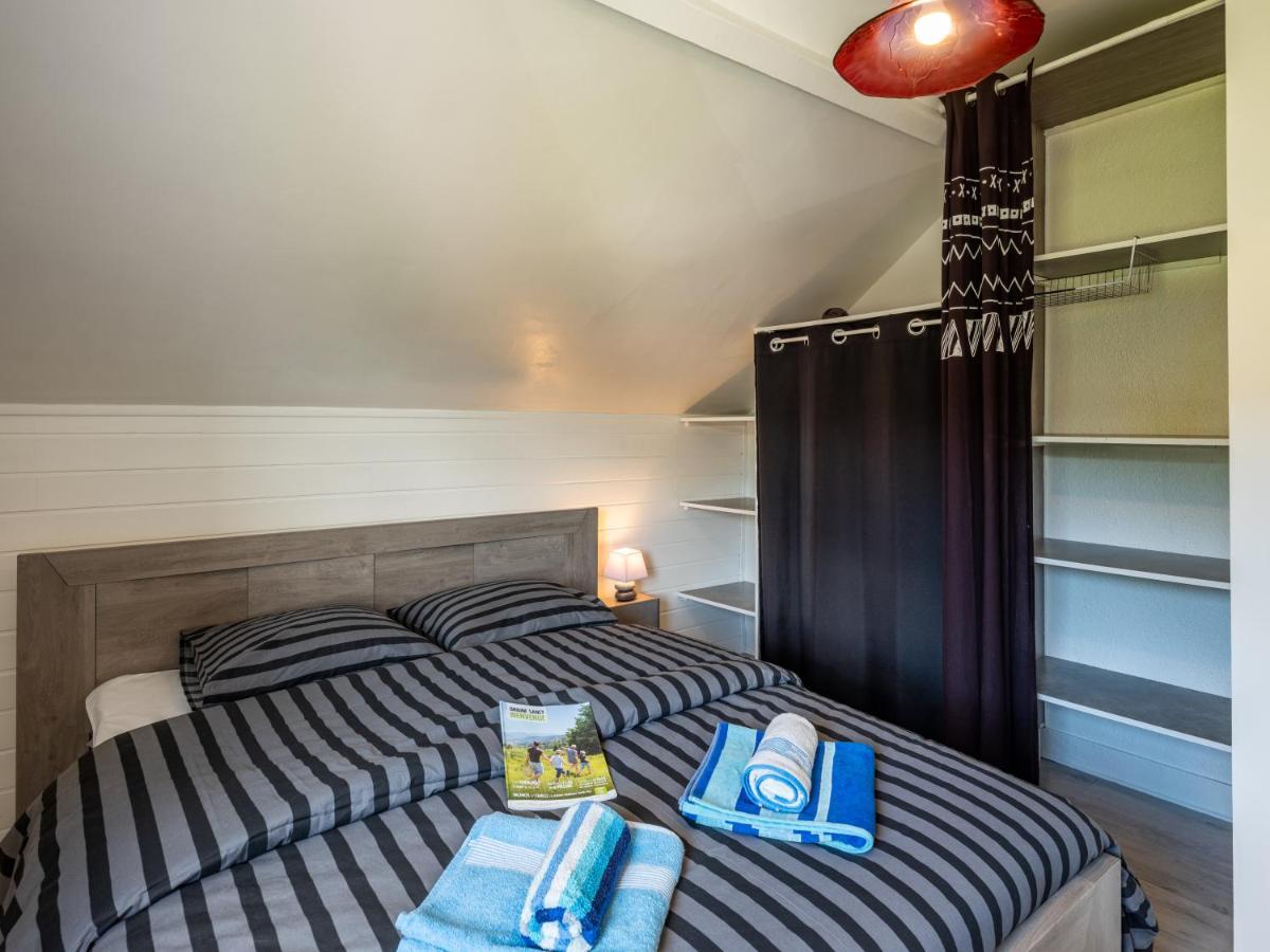 Stunning 4-Bed House In La Bourboule Vila Exterior foto